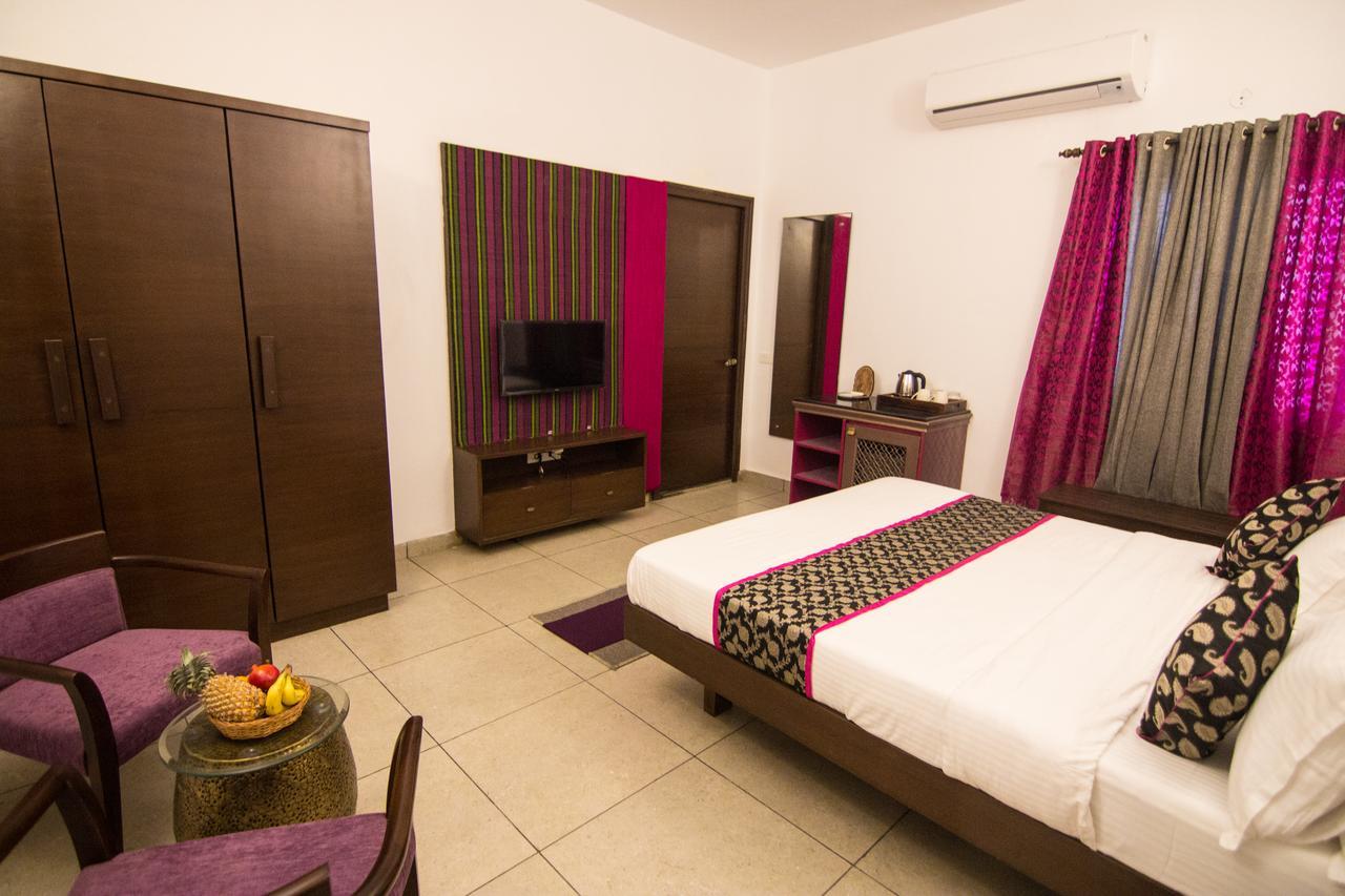 The Ten Suites Bhopal Buitenkant foto